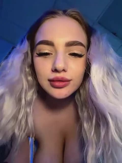 HugeBoobsAlice Leak #625 - Jan 11, 2026 10:08 [31m]