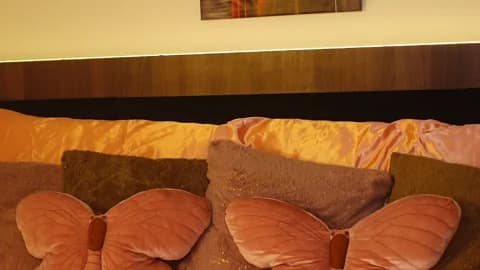 tanyajade88 Leak #14965 - Mar 8, 2026 01:03 [90m]